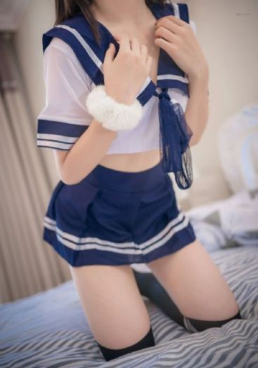 无论何时我们的恋情都是十厘米