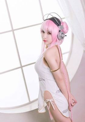 罗莎莉的启蒙1983