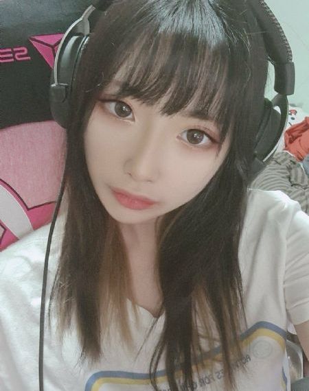 女儿肚子大了是爸爸的孩子
