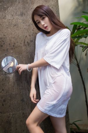 扒开美女狂揉下部