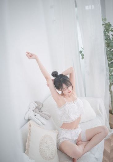 美丽的小蜜蜂3