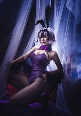 年轻的小婊2中文版