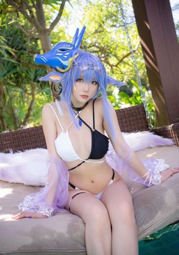 春潮烂漫海